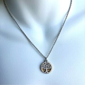 Premier Designs Tree Necklace